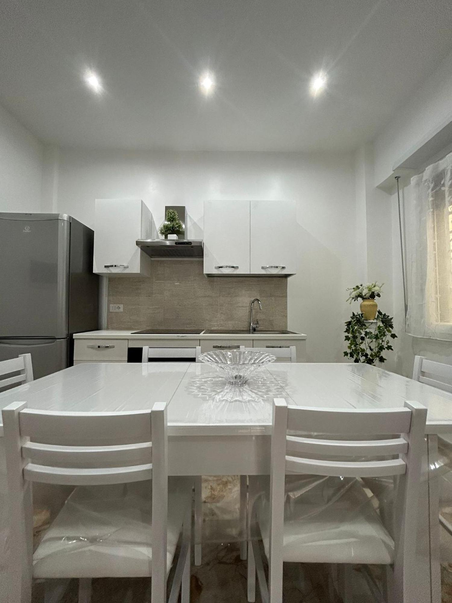 A & F Apartment Рим Екстер'єр фото