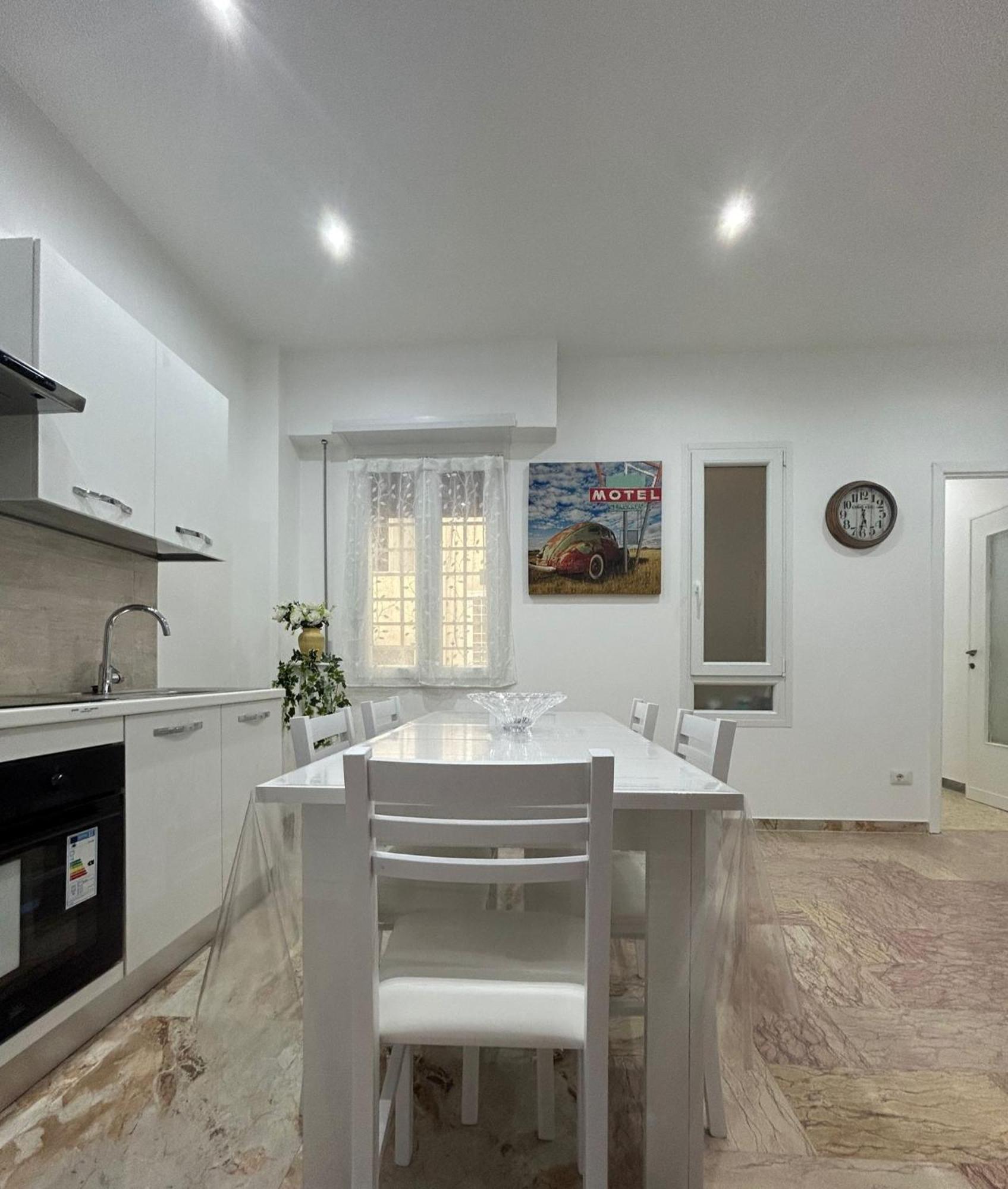 A & F Apartment Рим Екстер'єр фото